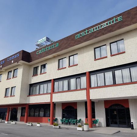 Hotel City House Las Lomas Oviedo Bagian luar foto