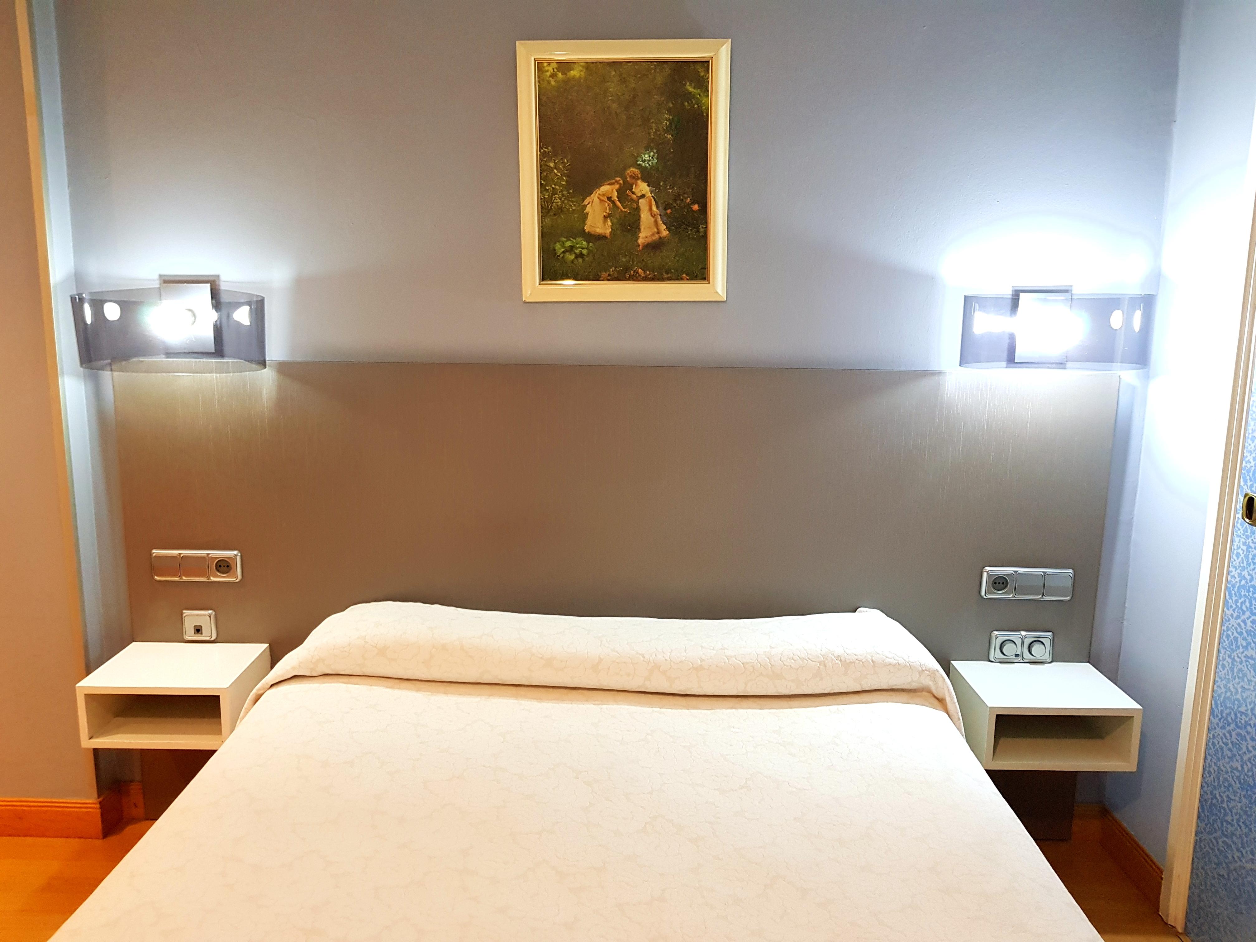 Hotel City House Las Lomas Oviedo Bagian luar foto