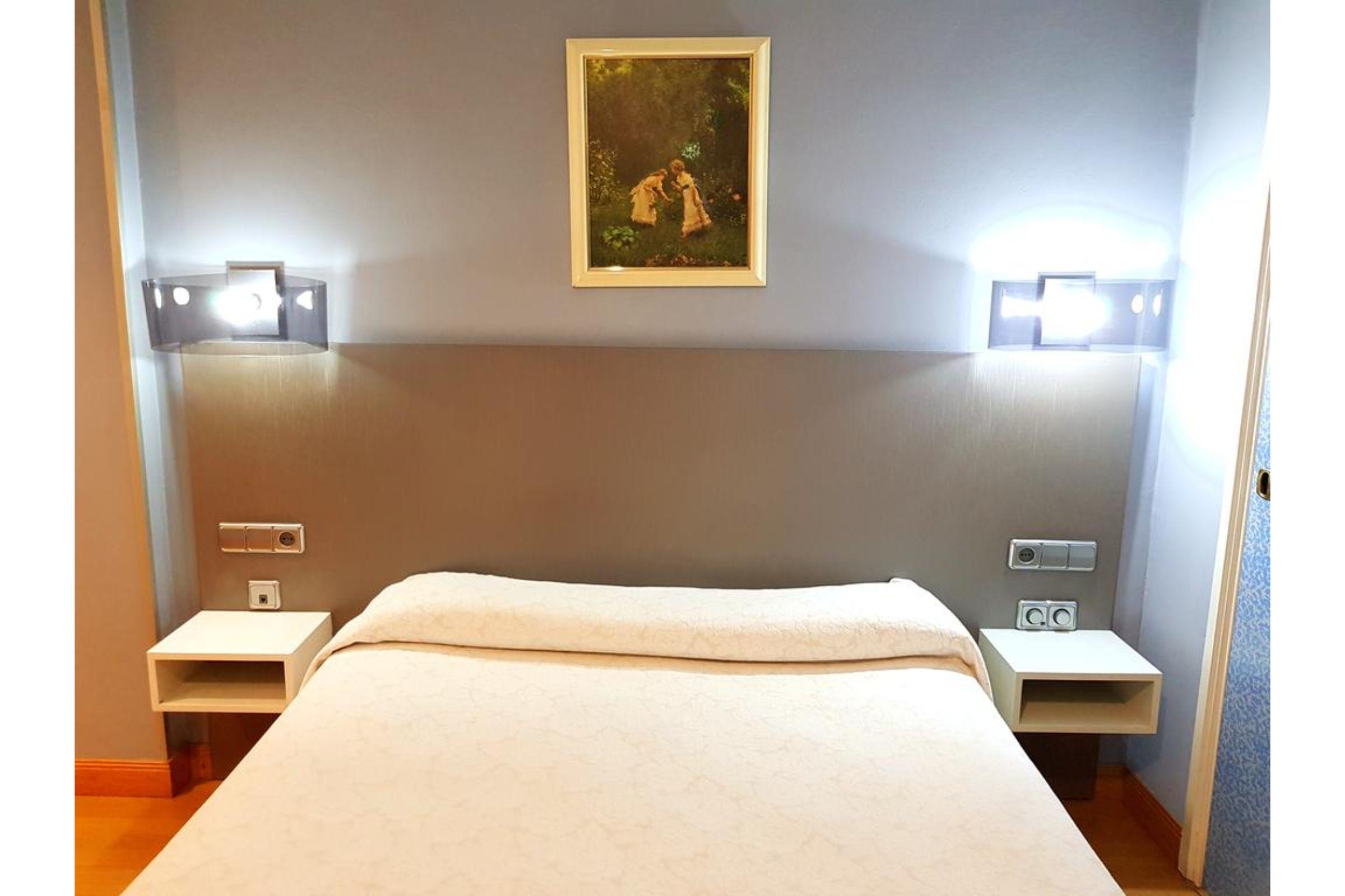 Hotel City House Las Lomas Oviedo Bagian luar foto