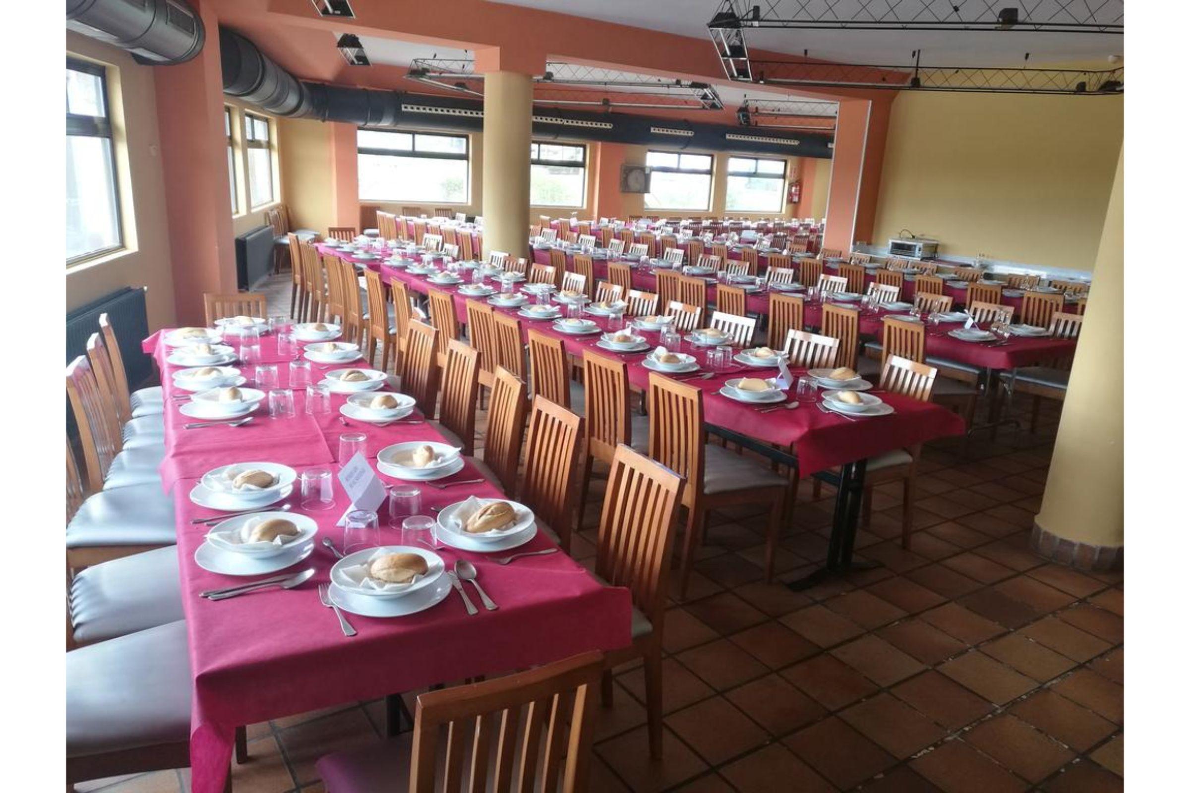 Hotel City House Las Lomas Oviedo Bagian luar foto